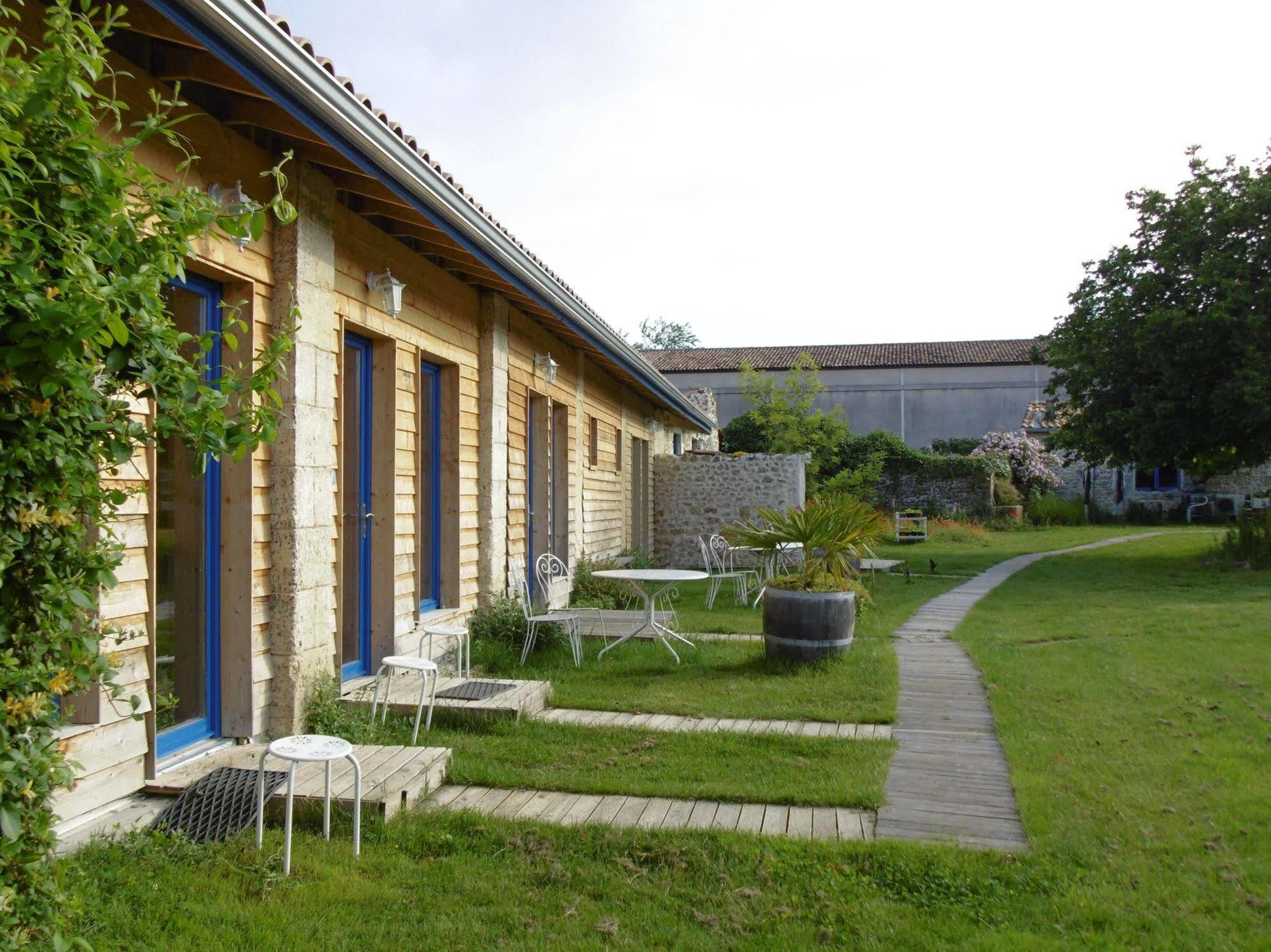 Bed and Breakfast La Cadournaise Saint-Seurin-de-Cadourne Экстерьер фото