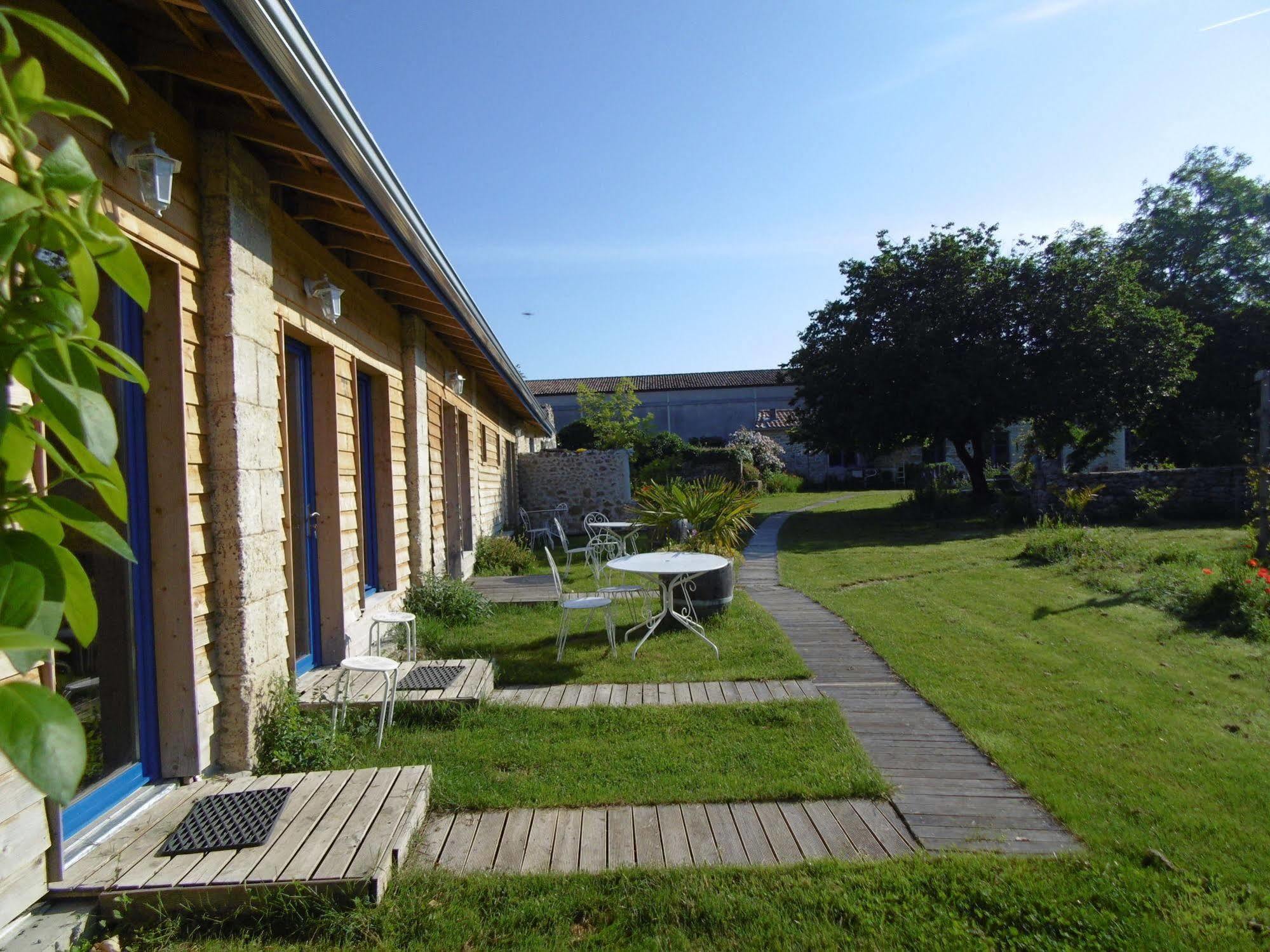 Bed and Breakfast La Cadournaise Saint-Seurin-de-Cadourne Экстерьер фото
